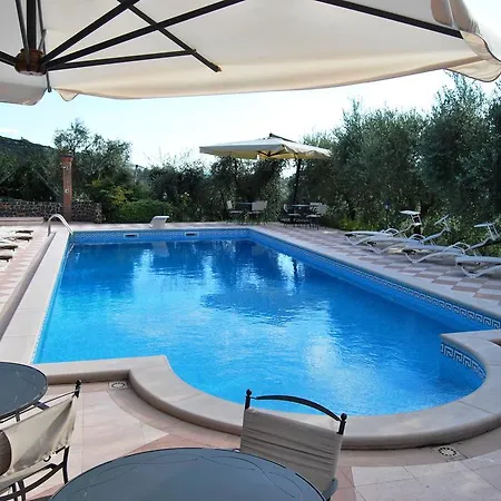 Tenuta Fortelongo Alloggio per agriturismo